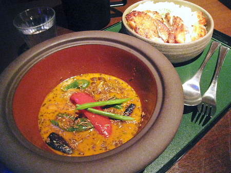 XY象SA(キサ) スープカレー