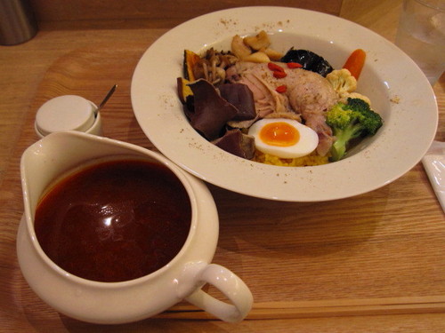 旬の野菜のスープカレー